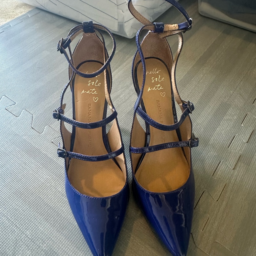 Banana Republic Women's Blue Strappy Heels- 8.5